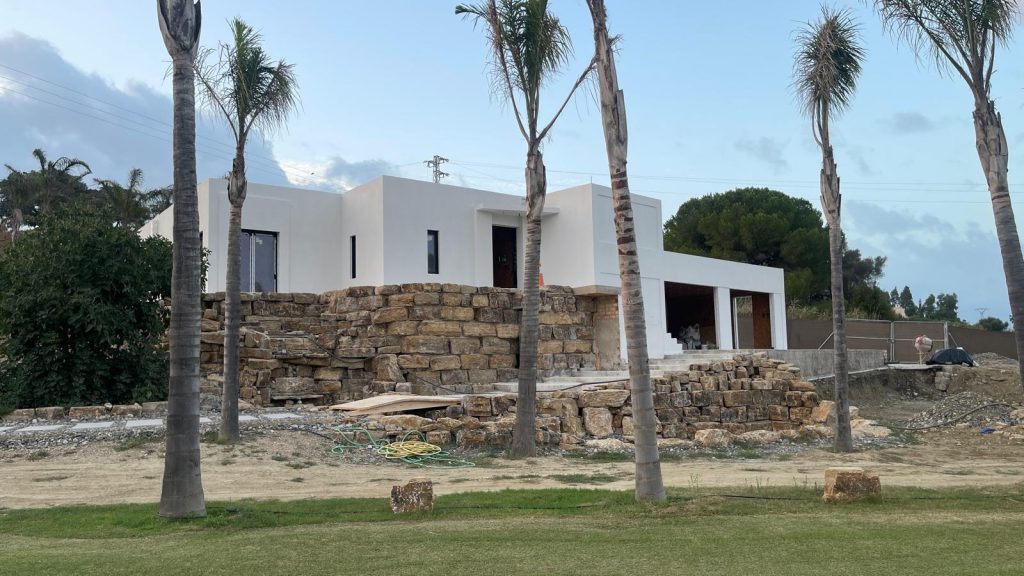 el equipo comercial y técnico